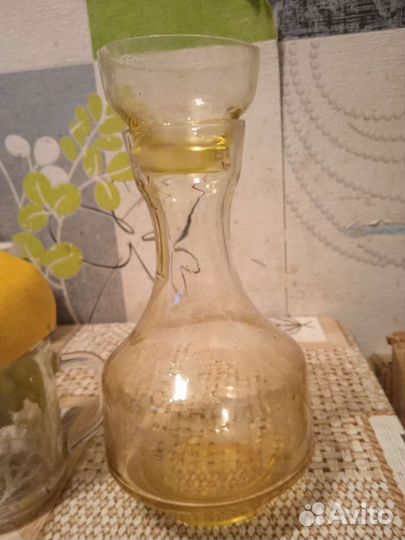 Графин, стекло