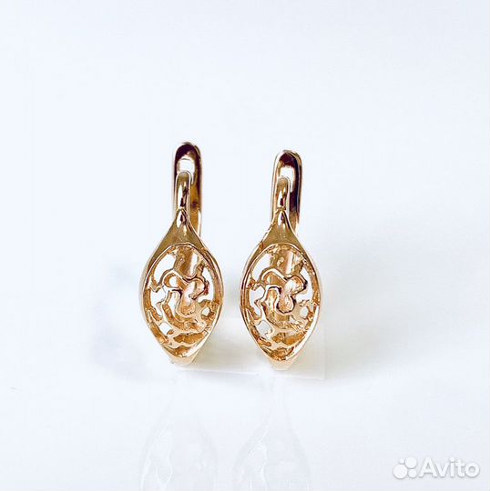 Золотые серьги