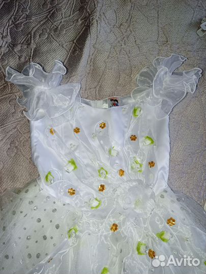 Нарядное платье 128-134 размер