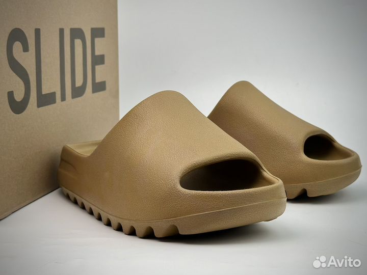 Тапочки Adidas Yeezy Slide 