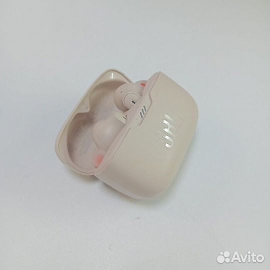 Беспроводные наушники JBL Tune 230NC