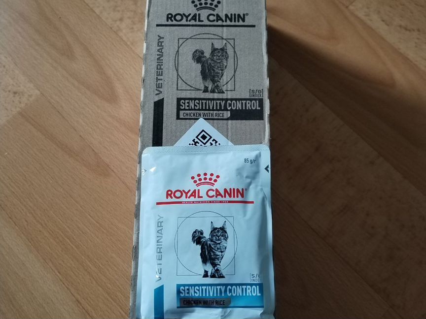 Влажный корм для кошек royal canin sensitivity