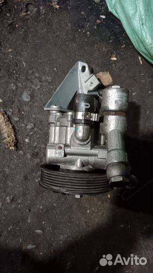 Насос гур N52 BMW с датчиком