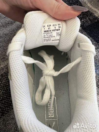 Кроссовки женские