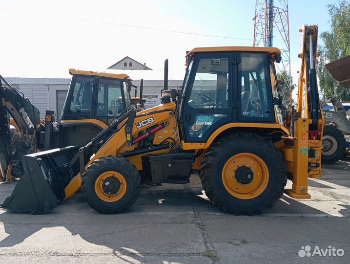 Экскаватор-погрузчик JCB 3DX Plus, 2023