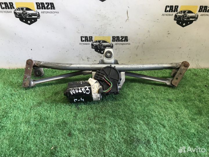 Трапеция стеклоочистителей с моторчиком