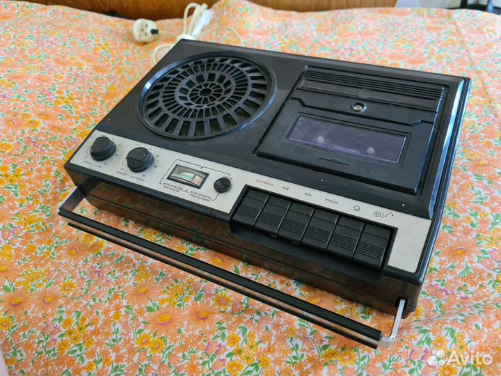Магнитофон электроника 302 1 (ссср)