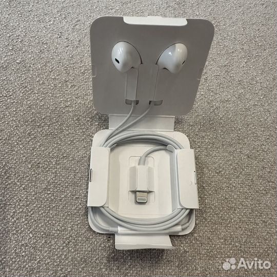 Наушники earpods оригинал новые