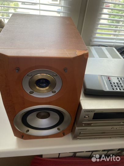 Музыкальный центр sharp