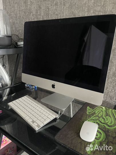 Apple iMac 21.5