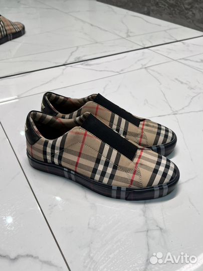 Слипоны burberry