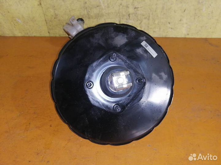 Главный тормозной цилиндр Nissan Serena NC26 2012