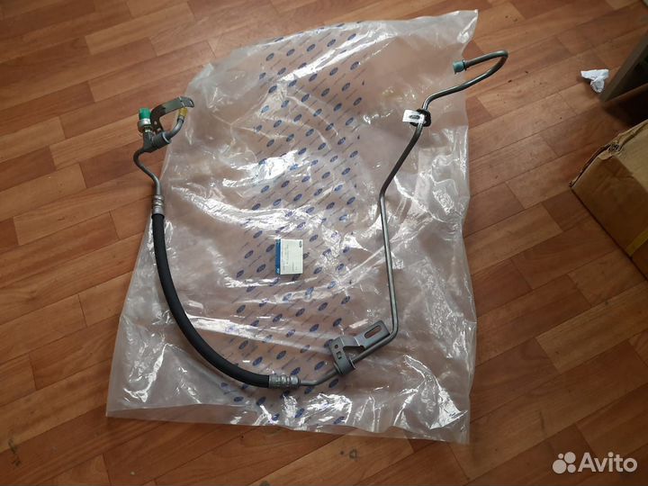 Шланг насоса форд transit 06 1499042