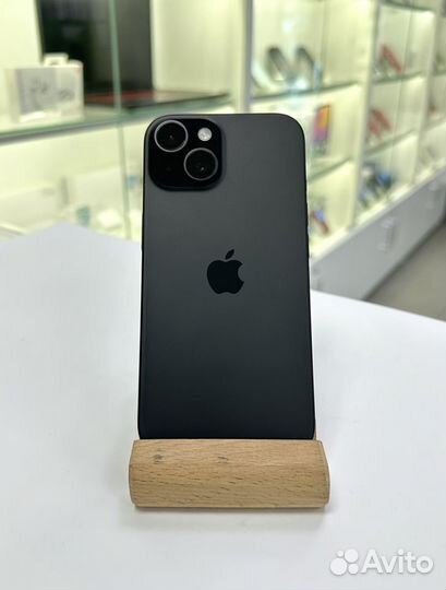 iPhone 15, 128 ГБ