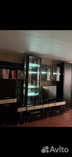 Стенка в гостиную бу