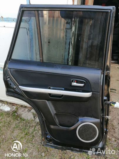 Двери на Suzuki Grand Vitara