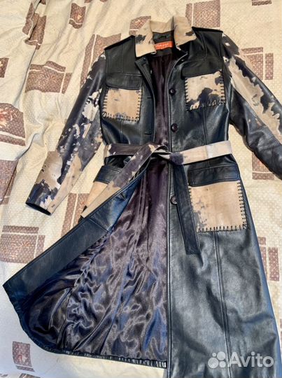 Кожаный плащ