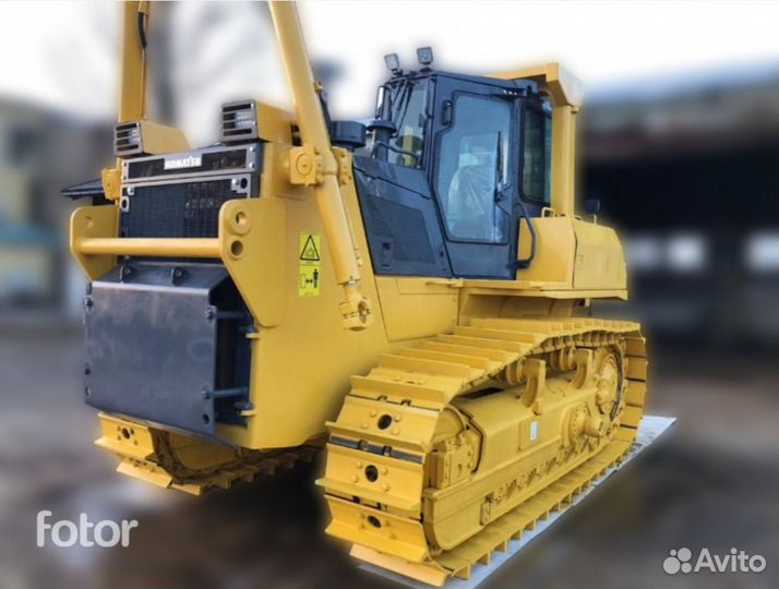 Komatsu D85EX-15, 2015