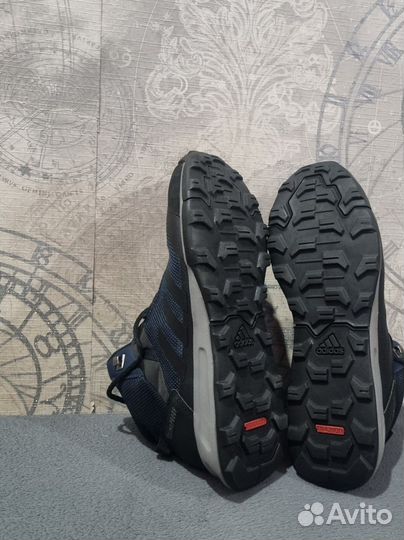 Зимние кроссовки adidas terrex