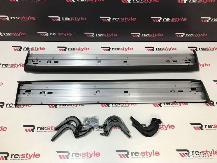 Подножки Toyota FJ Cruiser 06-18г HY-Lily