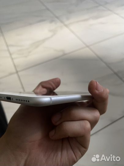 iPhone 8 Plus, 64 ГБ