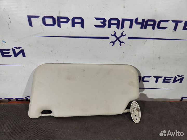 Козырек солнцезащитный левый Ford Focus 3