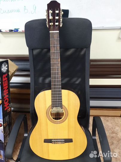 Классическая гитара hohner hc06