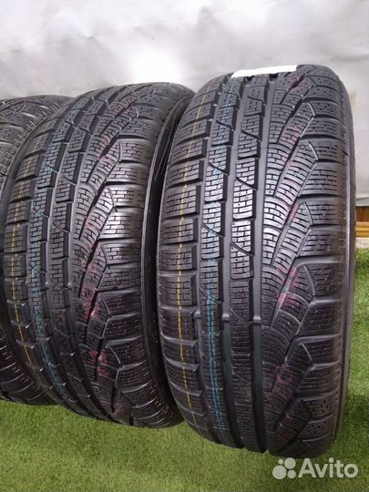 Pirelli Winter Sottozero 210 Serie II 225/50 R17 94H