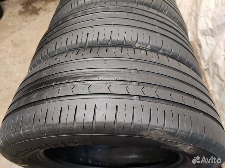 Continental ContiPremiumContact 5 215/60 R16 95H