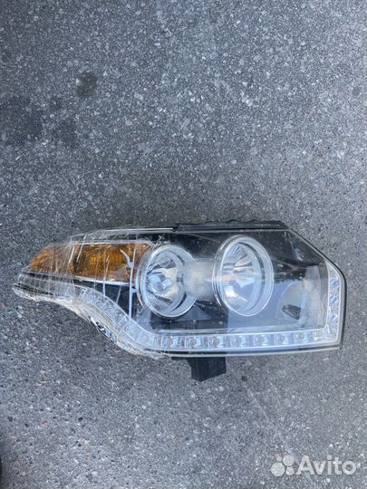 Фара правая на УАЗ Патриот