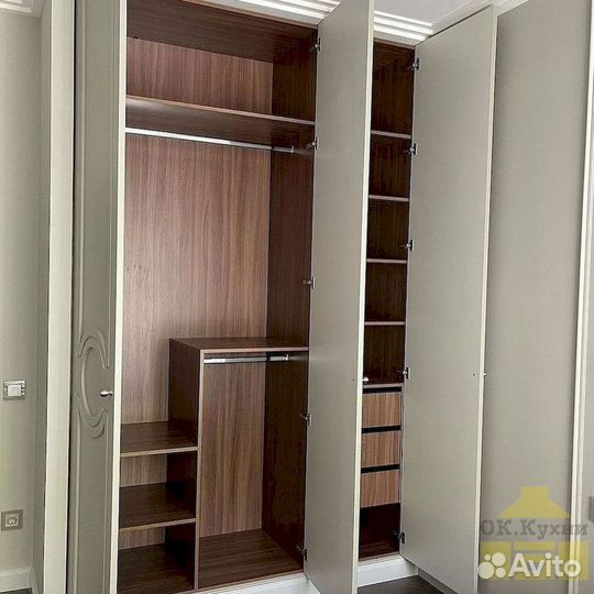 Встроенный шкаф