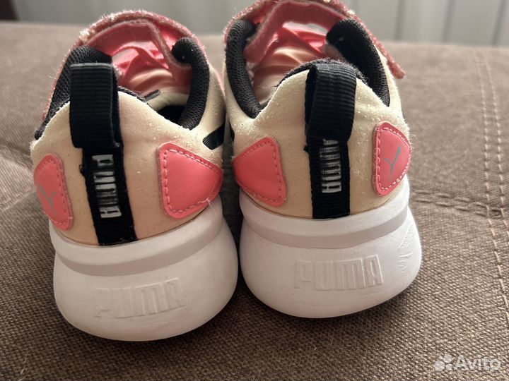 Кроссовки для девочки puma 30 размер