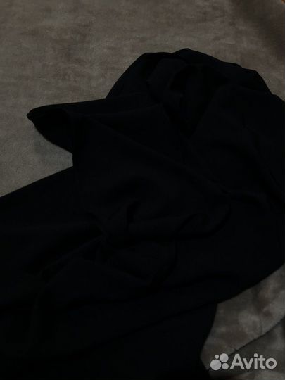 Шейла черная