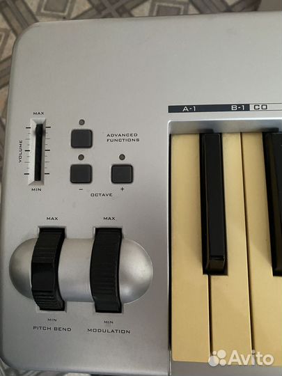 Midi-клавиатура M-Audio Keystation 88es
