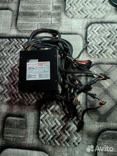 Блок питания Thermaltake 650w