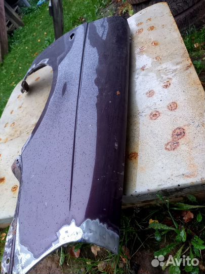 Крыло переднее priora