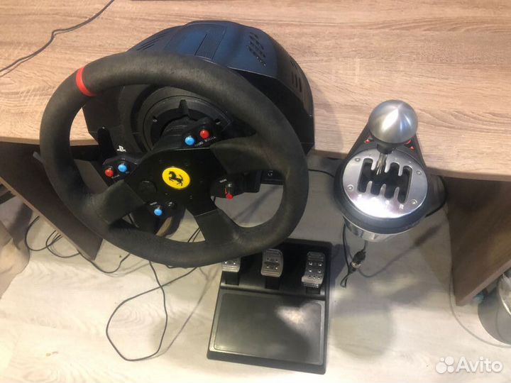 Руль комплект Thrustmaster T300 Alcantara Edition