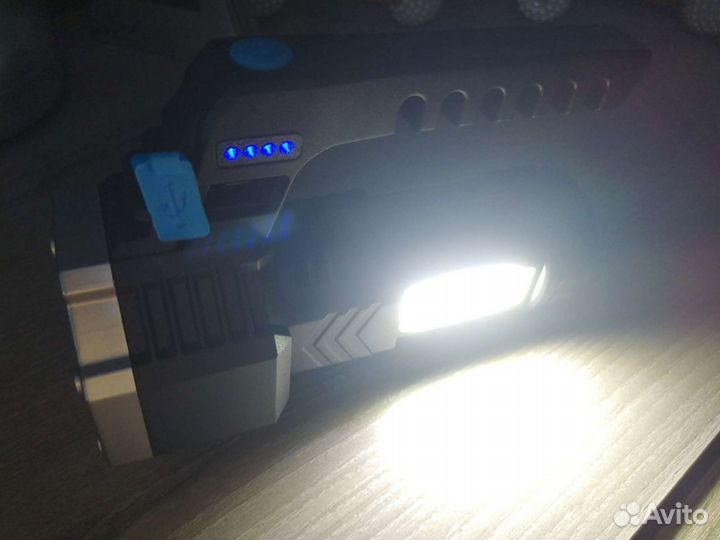 Фонарь светодиодный аккумуляторный