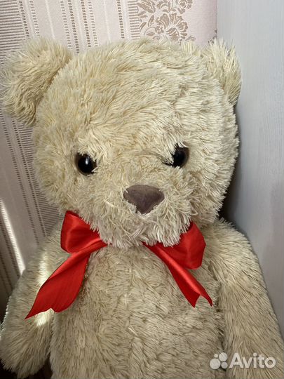 Плюшевый медведь большой