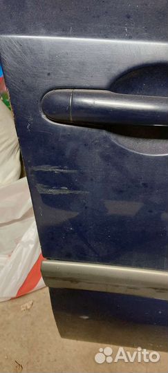 Передняя правая дверь рено лагуна 2