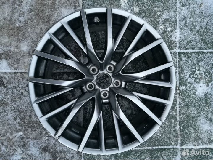Диск R 20 Lexus. 1 штука