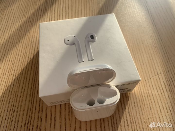 Кейс Apple Airpods 2