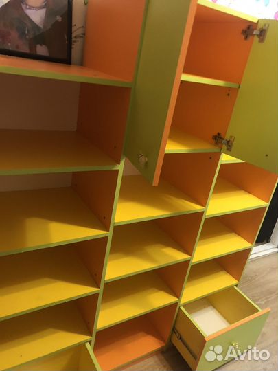 Стеллаж для игрушек