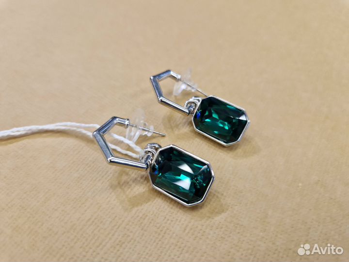 Серьги с кристаллами