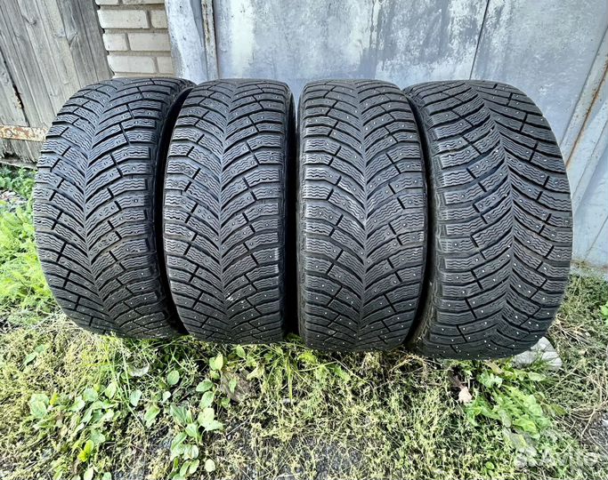 Michelin X-Ice North 4 235/55 R17 103T