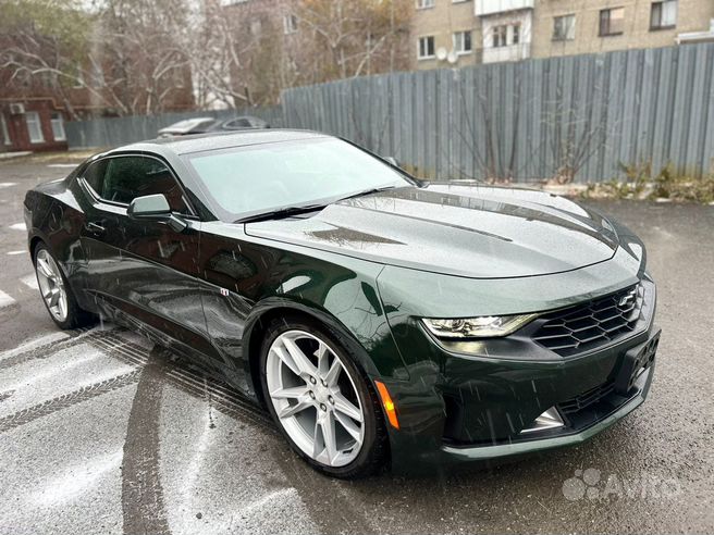 Появились первые официальные фото кабриолета Chevrolet Camaro