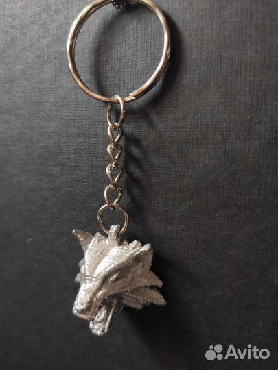 Ведьмак 3. Медальон школы волка