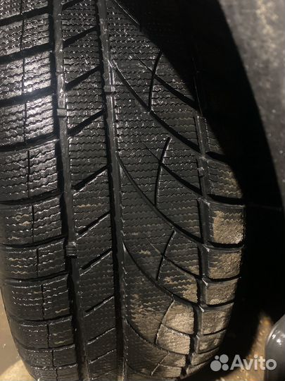 RoadX RX Frost WU01 235/55 R18