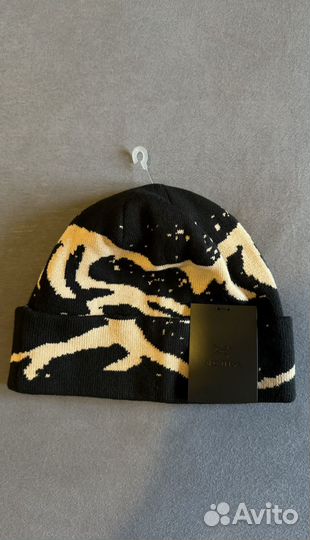 Шапка Arc'teryx grotto toque Black/Alpine Rose