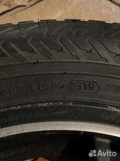 Колеса зимние(Ш) R15 в сборе